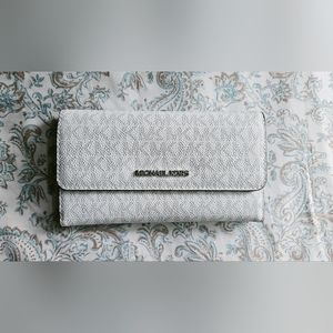AUTHENTIC MK wallet